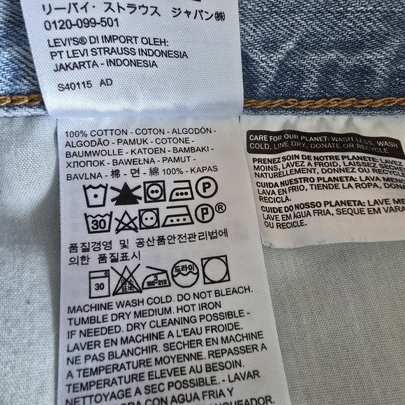 Levi's Blue Denim Mini Skirt with Distressed Look - Picture 9 of 12